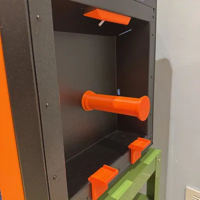 Giá treo cuộn nhựa 2KG cho Threaded Core One