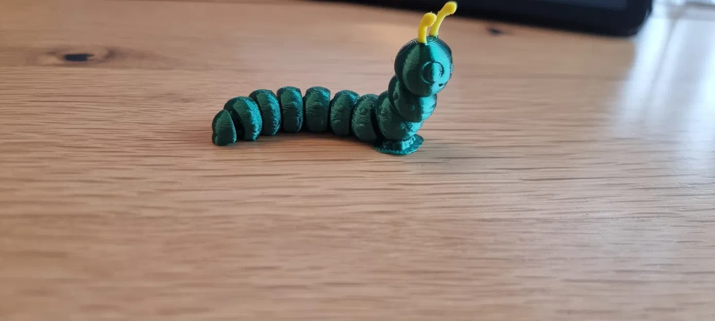 Mô hình chú sâu linh hoạt (Articulated Caterpillar) - Đồ chơi Fidget 3D - Image 3