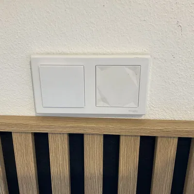 Nắp che lỗ ổ cắm 56x56mm cho Schneider Electric Merten