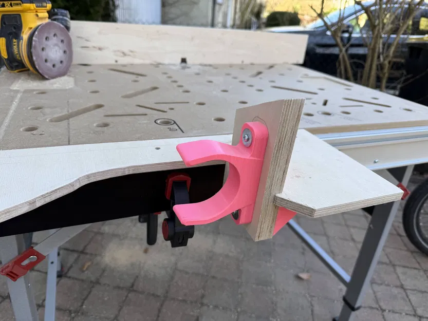 Giá đỡ kẹp máy chà nhám DeWalt (DCW210) hỗ trợ bàn làm việc - Image 2