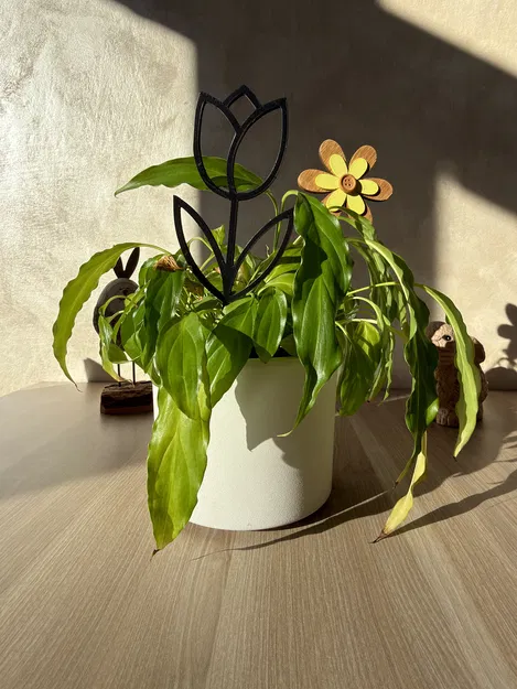 Trang trí chậu cây với mô hình hoa tulip in 3D siêu dễ thương - Image 1