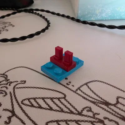 Đế giữ chân cho Minifig (Lego Minifig Heel Saver Flat-top) chắc chắn