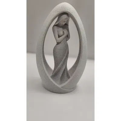 Tượng Người Phụ Nữ Thanh Lịch – Tượng Nữ Trừu Tượng