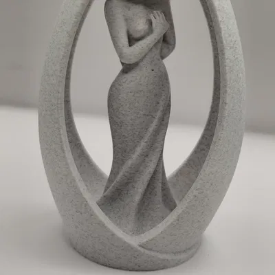 Tượng Người Phụ Nữ Thanh Lịch – Tượng Nữ Trừu Tượng