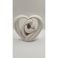 Tượng Điêu Khắc Trái Tim Mẹ và Bé – Tượng Gia Đình - Thumbnail 1