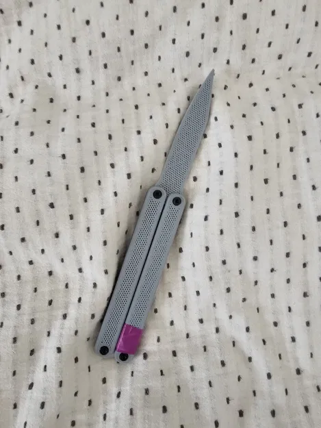 Mô hình luyện tập Balisong có thể tùy chỉnh độ dài - Image 1