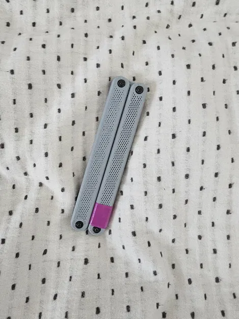 Mô hình luyện tập Balisong có thể tùy chỉnh độ dài - Image 2