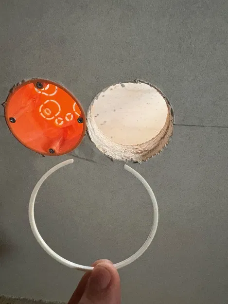 Vòng đệm bù cho hộp điện âm tường (68 mm) - Image 1