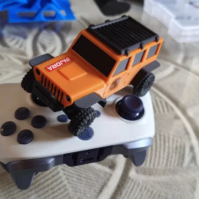 1/43 RC Small Crawler : “the smawler”