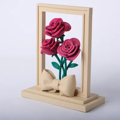 Tác phẩm điêu khắc hoa hồng trong khung