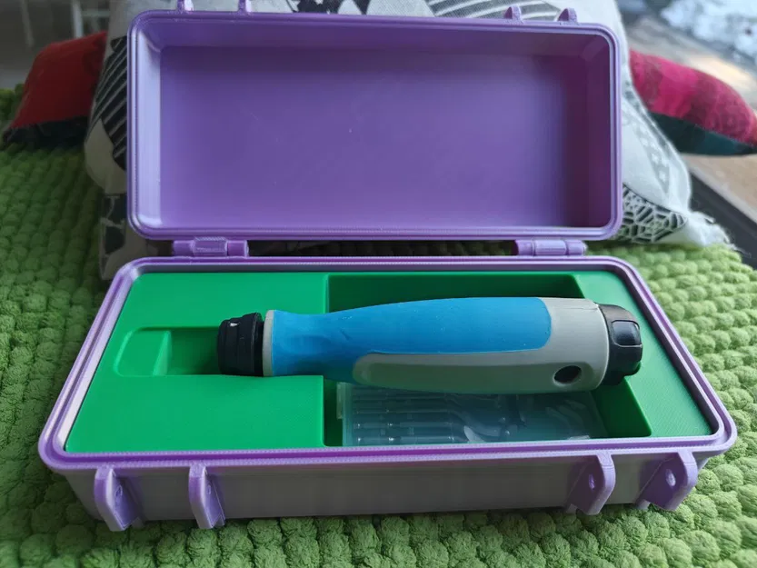 Hộp đựng siêu bền cho dụng cụ vát mép Noga - Image 1