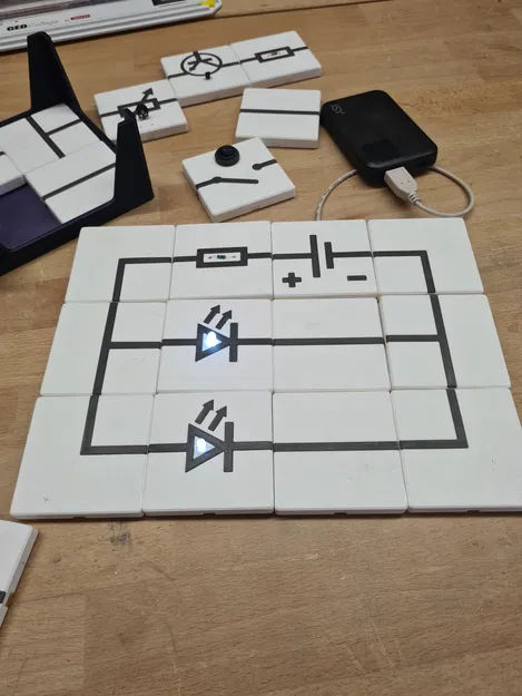 Gạch mạch điện lắp ghép thông minh — Modular Circuit Teaching Tiles - Image 3