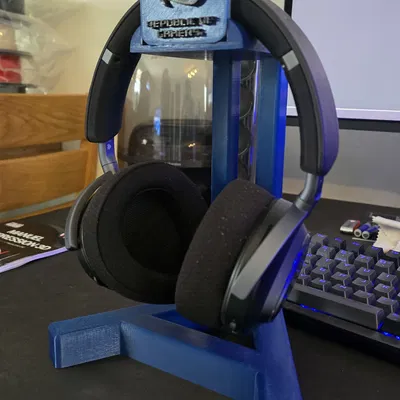 Giá treo tai nghe ASUS ROG (Headphone Stand) in 3D cực gọn gàng