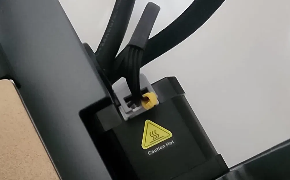 Kẹp giữ đầu nối Servo cho máy in Creality Ender 3 V3 - Image 3