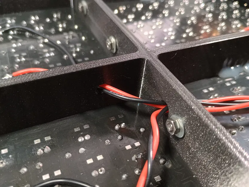 Khung Trưng Bày Đèn LED Siêu Máy Tính Gallium Của Big Clive - Image 6