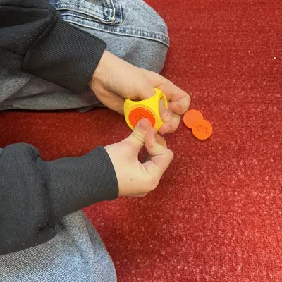 Khối lập phương giáo dục kèm số và ký hiệu toán học - Dự án học đường