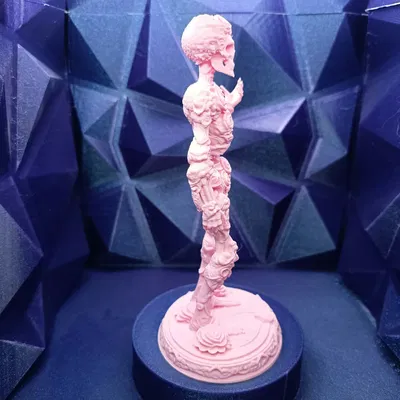 Lord Rosethorn Everafter: Vị Quý Tộc Baroque Đầy Chất Nghệ