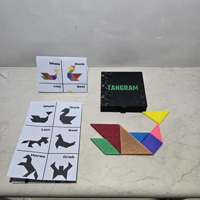 Bộ xếp hình Tangram (Tangram puzzle)