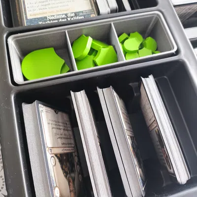 Aventuria: Kelche der Macht – Bộ khay mô-đun tối ưu hóa không gian