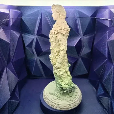 Mô hình Lord Rowan Evermere: Biểu tượng của sự tận tụy