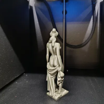 Tượng Nữ Thần Venus Cổ Điển Gợi Cảm – Tượng Điêu Khắc Khỏa Thân (NSFW)