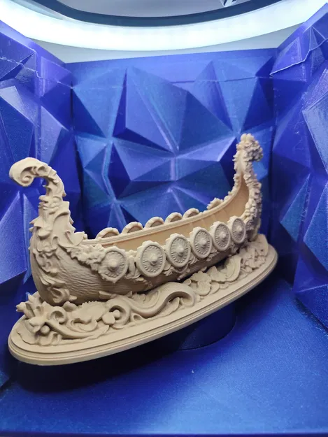 Cổ Vật Tàu Sovereign Rocaille - Image 1