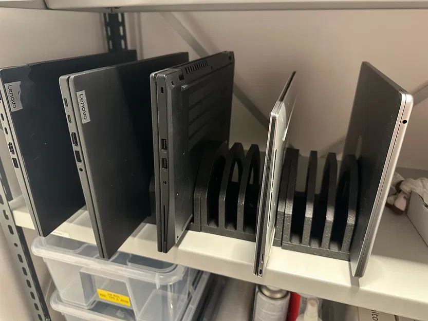 Giá đỡ Laptop dạng mô-đun (Modular Laptop Rack) - Image 1