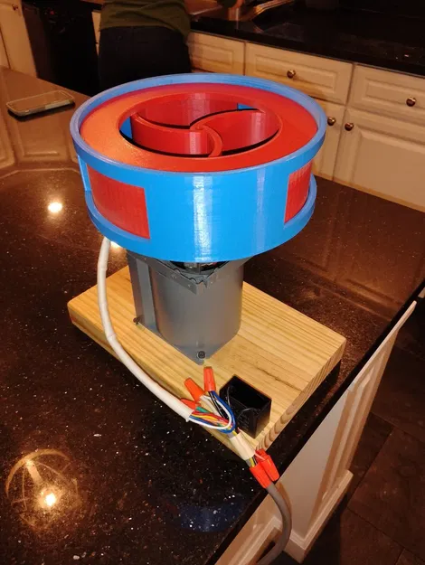 Mô hình còi hú 3 cổng phong cách Đức (Tieftonsirene) - Image 1