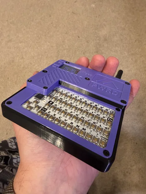 Vỏ case Heltec T114 kèm M5Stack CardKB sử dụng pin 18650 - Image 2