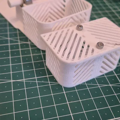 Hộp đựng hạt hút ẩm tháo lắp nhanh cho Drybox in 3D