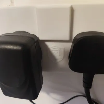 SocketGuard V2.1 – Ốp bảo vệ công tắc ổ cắm đôi chuẩn UK