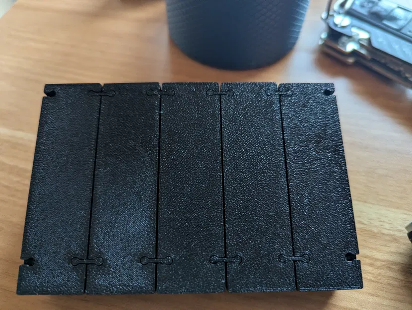 Đế gắn cạnh cho cuộn dây Next‑Gen USB & More (Bản Remix) - Image 2