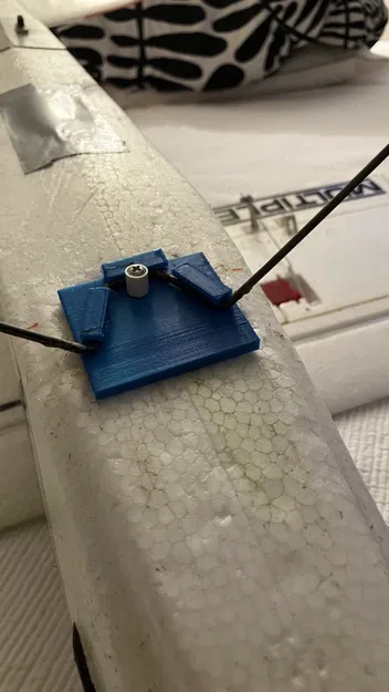 Bộ phận giữ càng đáp (Gear holder) cho máy bay Multiplex Fun Cup - Image 3