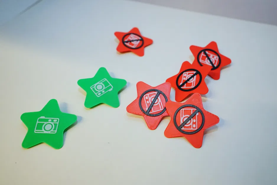 Huy hiệu thông báo quyền riêng tư khi chụp ảnh tại sự kiện - Image 1