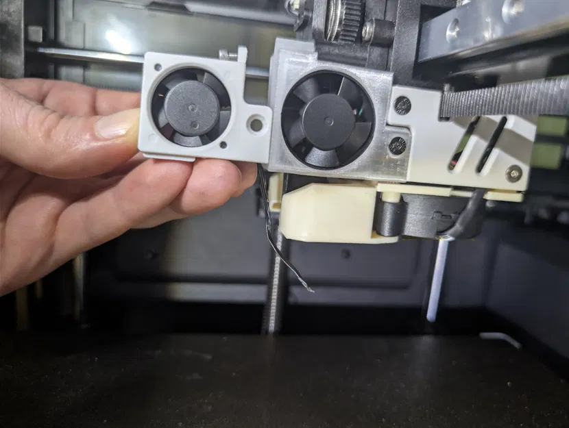 Ngàm chuyển đổi quạt Qidi Q2 (Qidi Q2 fan adapter) - Image 3