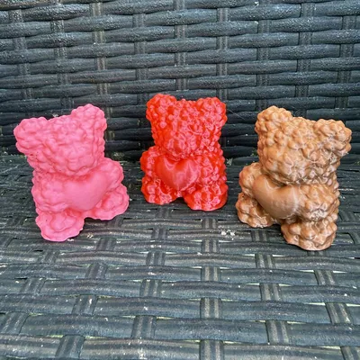 Gấu bông ôm trái tim quà tặng Ngày Quốc tế Phụ nữ