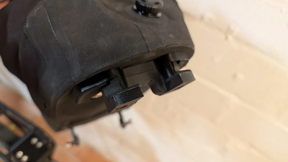 Adapter gắn Tailfin CargoPack lên baga Ortlieb Quick-Rack - Image 7