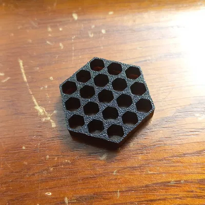 Giá đỡ bút chì 19 ngăn hình lục giác tổ ong in 3D