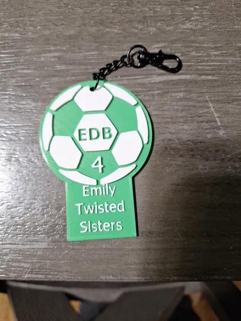 Thẻ Treo Ba Lô Hình Bóng Đá - Image 1