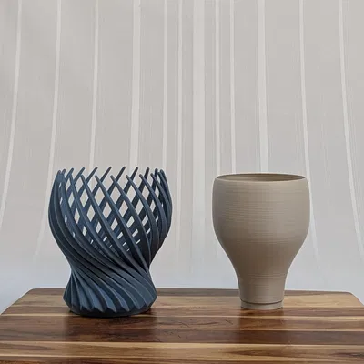 Chậu cây hình xoắn ốc (Spiral Planter)