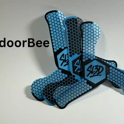 IndoorBee - Boomerang cấu trúc tổ ong siêu nhẹ