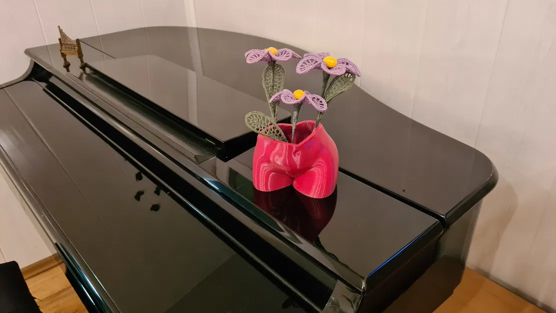 Chậu cây trang trí hình cơ thể nghệ thuật cho ngày Valentine - Image 7