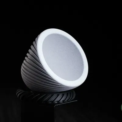 leiria • chậu cây tối giản