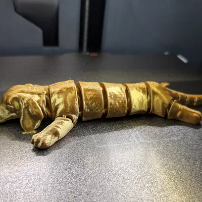 Chú chó xúc xích flexi vàng óng!