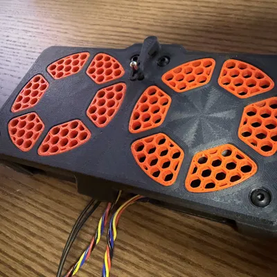 Bộ khung bảo vệ bó dây và nắp quạt tản nhiệt cho "Core One L"