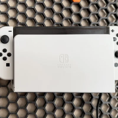 Giá treo Nintendo Switch Dock cho bảng Honeycomb Wall