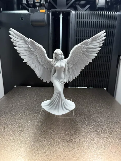 Mô hình tượng thiên thần trang trí tinh xảo cho không gian sống - Image 1