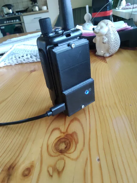 Đế pin mở rộng sử dụng cell 18650 cho Baofeng UV-5R - Image 7