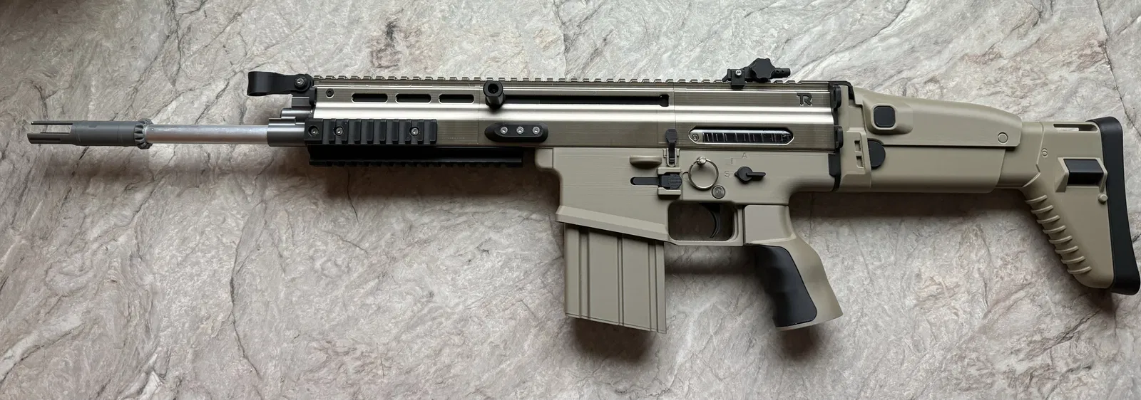 ScarT MK17 - Súng bắn đạn foam (Foam Dart Blaster) - Image 1