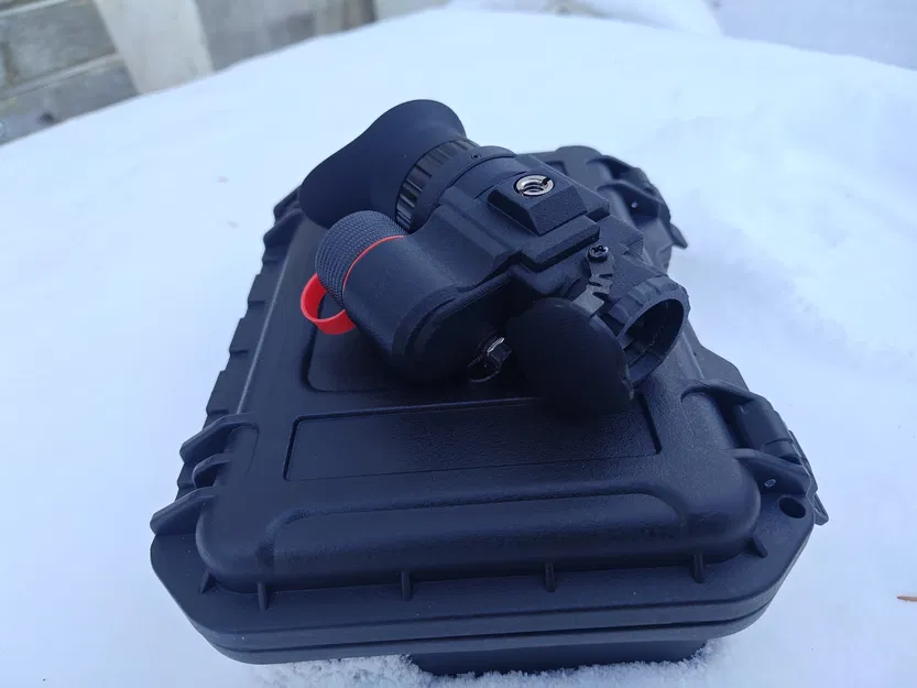 PVS GREMLIN V1 50Hz - Kính nhìn đêm nhiệt mini gắn mũ bảo hiểm - Image 4